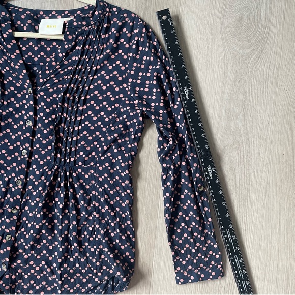 Anthropologie Maeve Woman Medium Navy Button Up Blouse Pink Polka Dots Business - Picture 13 of 14